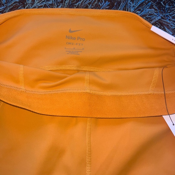 Brand New Nike Tights - Picture 7 of 7